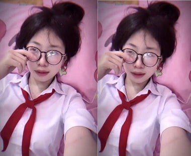 Khăn quàng đỏ BJ đầy nước